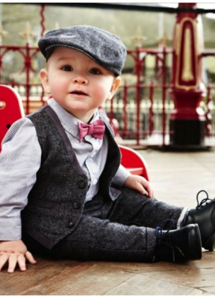 NEW MAMAS & PAPAS BOYS LIMITED EDITION 4 PIECE WAISTCOAT SET WITH TROUSER 3-4 YEARS